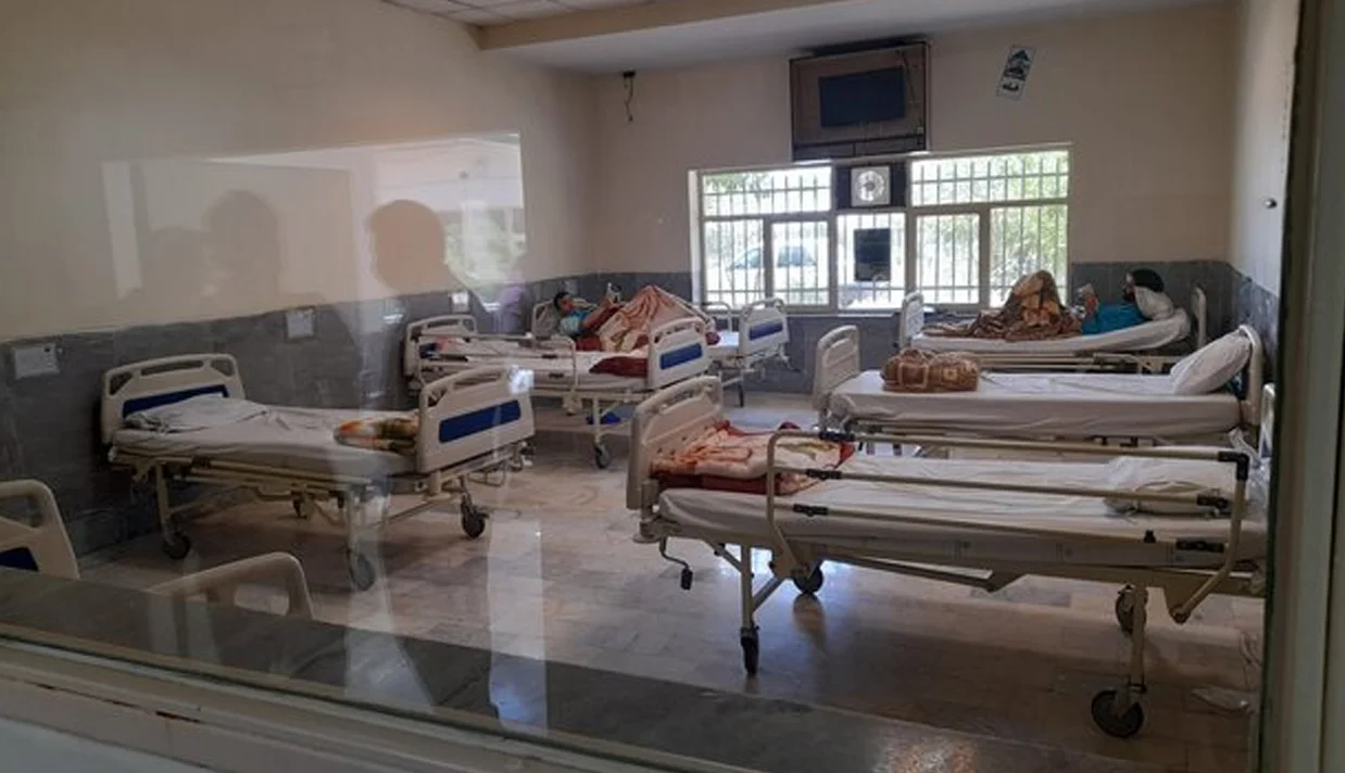 روانپزشکان و کارشناسان پزشکی قانونی هشدار دادند که افزایش مصرف مواد روانگردان، بهویژه در میان نوجوانان، موجب رشد بیسابقه موارد روانپریشی حاد و ابتلا به اختلالات روانی پایدار در ایران شده است.