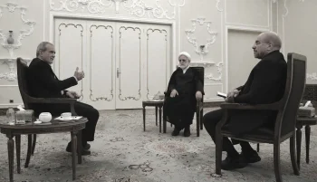 دولت با اعلام سه تصمیم مالیاتی تازه تلاش دارد در بحبوحه اعتراضات بازاریان و افزایش قیمت ارز، فشار مالیاتی بر اصناف را کاهش داده و نارضایتیهای بازار را مهار کند.