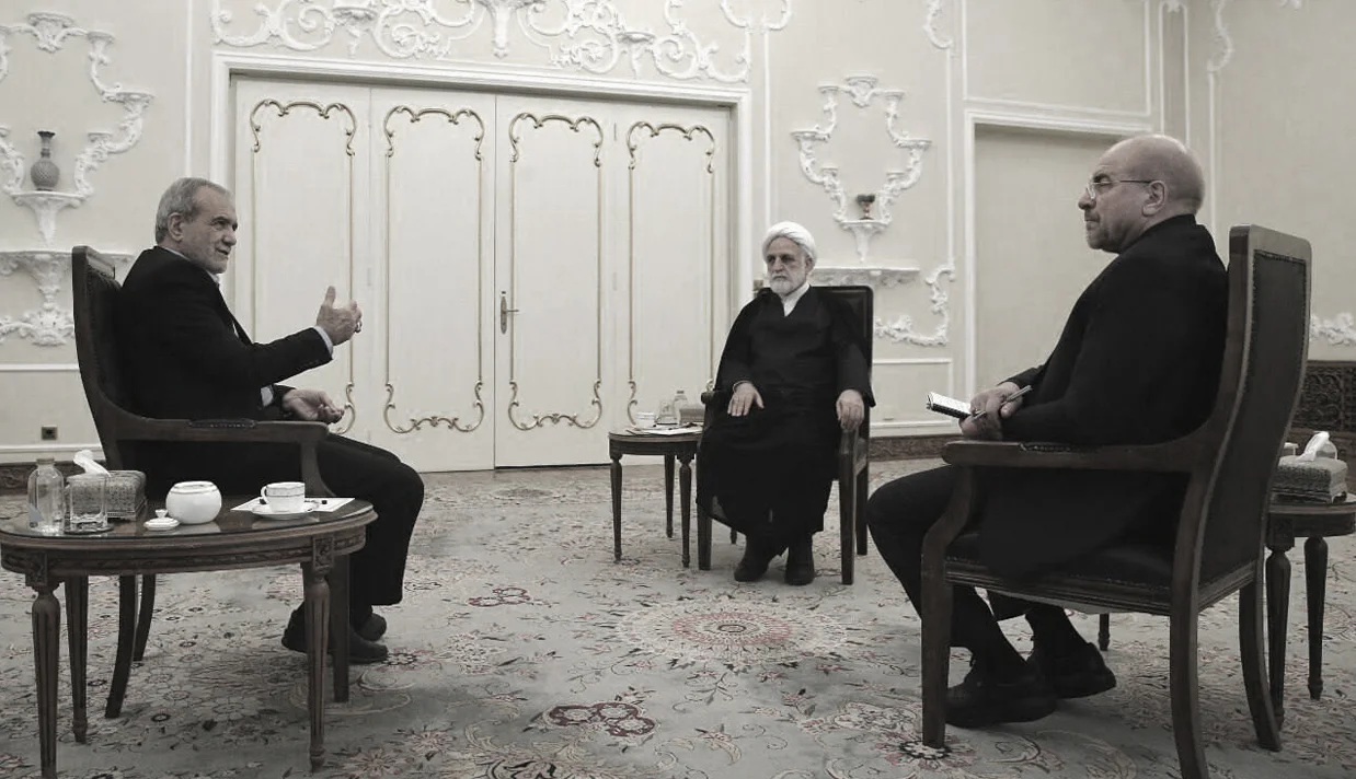 دولت با اعلام سه تصمیم مالیاتی تازه تلاش دارد در بحبوحه اعتراضات بازاریان و افزایش قیمت ارز، فشار مالیاتی بر اصناف را کاهش داده و نارضایتیهای بازار را مهار کند.