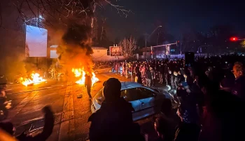مای ساتو، گزارشگر ویژه سازمان ملل در امور حقوق بشر ایران در ایران گفت که جمهوری اسلامی با «تروریست»، «اغتشاشگر» یا «مزدور» خواندن معترضان تلاش میکند تا «سرکوبهای وحشیانه را توجیه کند.»