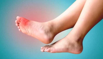 گیاهان طبیعی، نقاط هدفمند طب فشاری و رژیمهای غذایی مناسب از جمله راهکارهای مؤثر طب سنتی چینی برای کنترل حملات نقرس هستند.