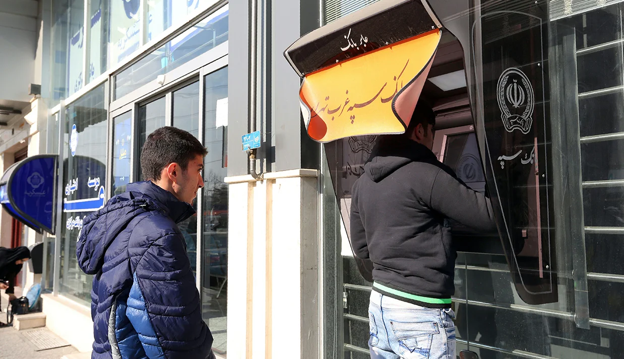 در پی انتشار خبری مبنی بر حمله سایبری به سامانههای بانک سپه، این بانک با صدور اطلاعیهای رسمی، هرگونه نفوذ یا هک را تکذیب کرد.