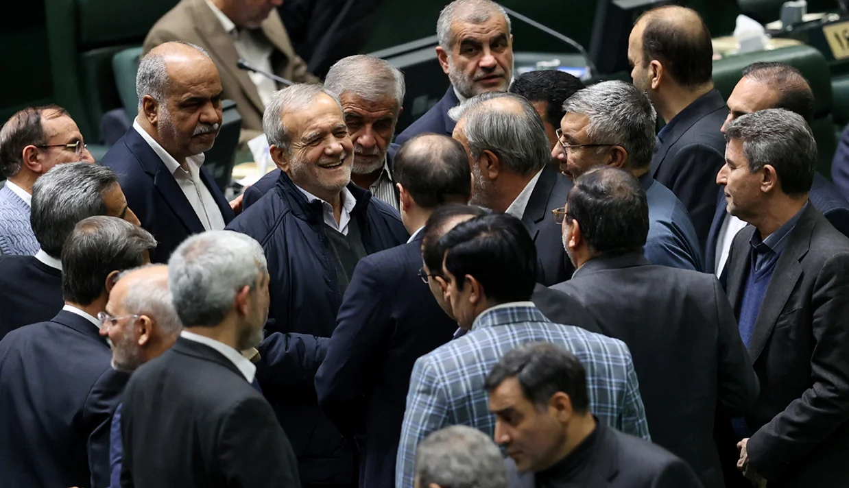 کمیسیون امنیت ملی مجلس شورای اسلامی در بیانیهای دونالد ترامپ، رئیسجمهور آمریکا را به «قصاص» تهدید کرده و از احتمال اعلام «جهاد» سخن گفته است.