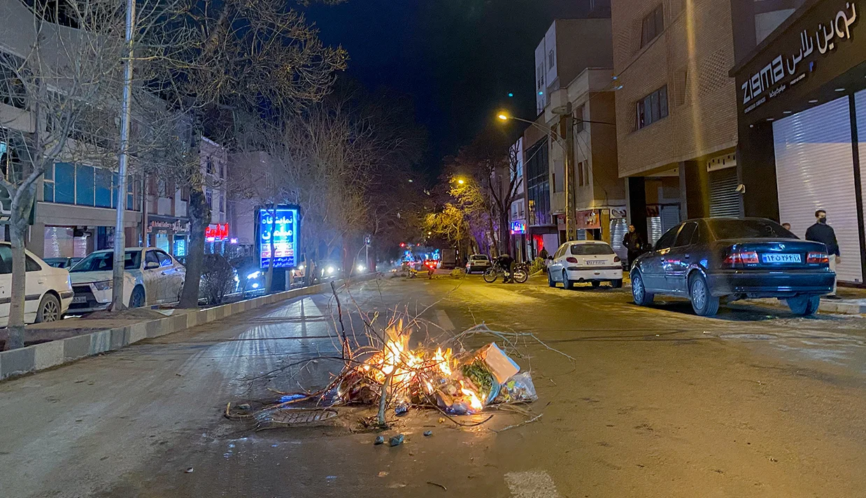 سفارت روسیه در ایران اعلام کرد اعتراض‌ها در برخی استان‌ها جریان دارد؛ اما زندگی عادی، اینترنت و خدمات دولتی بدون اختلال ادامه دارد.