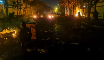 مای ساتو، گزارشگر ویژه حقوق بشر سازمان ملل در امور ایران، با انتقاد شدید از واکنش جمهوری اسلامی به خیزش ملی ایران، آن را یکی از «گسترده‌ترین و خشونت‌آمیزترین سرکوب‎ها در تاریخ معاصر ایران» توصیف کرد.