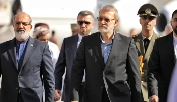 علی لاریجانی، دبیر شورای عالی امنیت ملی جمهوری اسلامی، وارد مسقط شد تا با مقامات عمان درباره تحولات منطقهای، مذاکرات اخیر و همکاریهای اقتصادی گفتوگو کند.
