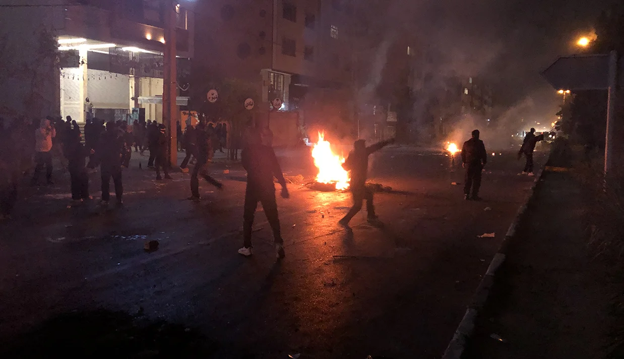 وزیر آموزش و پرورش جمهوری اسلامی تأیید کرد که در جریان خیزش ملی ایرانیان در دیماه تعدادی از معلمان و دانشآموزان کشته شدهاند.