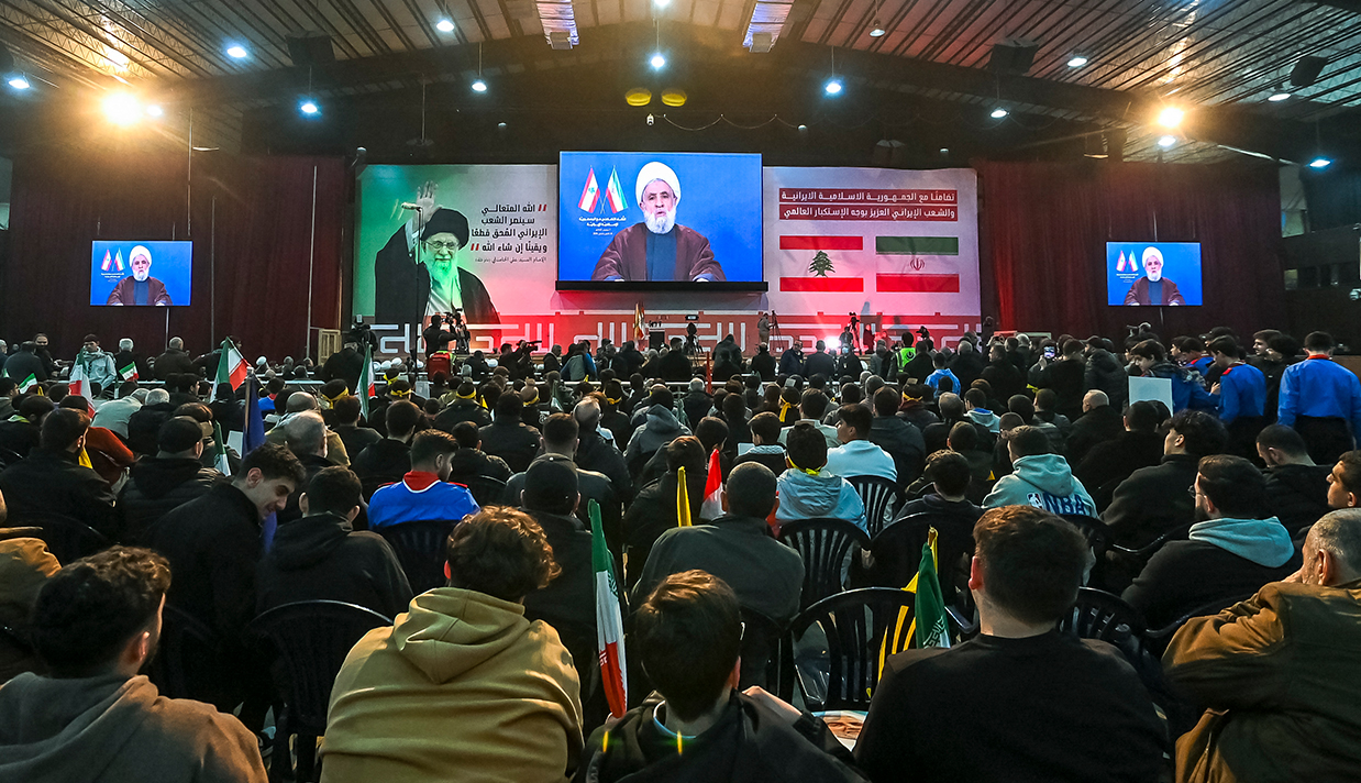 نعیم قاسم، رهبر گروه حزبالله لبنان اعلام کرد که این گروه بهرغم حملات اخیر، به نبرد با اسرائیل ادامه خواهد داد.