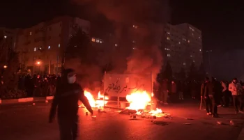 کمک پکن به سرکوب مرگبار خیزش‌های مردمی در کشورهای نزدیک به چین که شامل ایران نیز می‌شود، منافعی برای حکومت کمونیستی چین و روایتش از حکمرانی امنیتی جهان دارد.