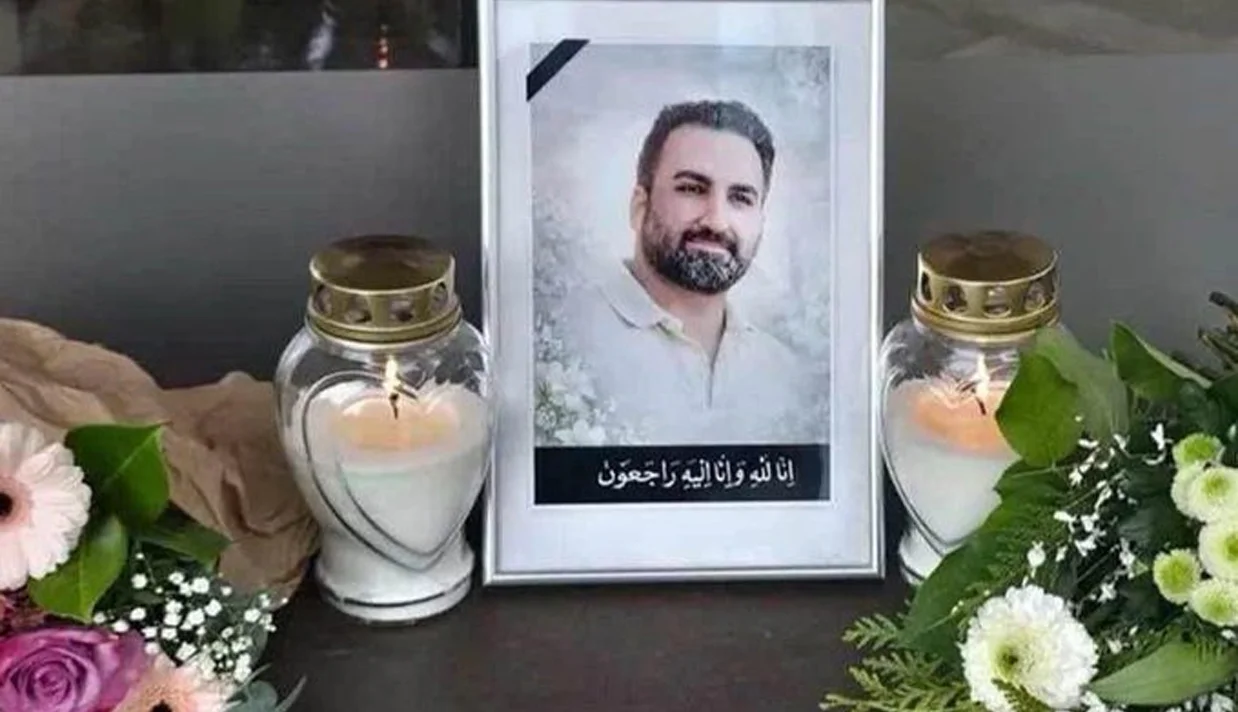 مرتضی صادقی ۴۱ ساله، صاحب رستوران غذاهای ایرانی «سپیده» در هامبورگ، در جریان درگیری با یک مرد ناشناس هدف حمله با چاقو قرار گرفت و چند ساعت بعد در بیمارستان جان باخت.