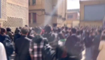 در دومین روز متوالی دانشجویان ایرانی با برگزاری تجمعات اعتراضی حمایت خود را از انقلاب شیر و خورشید و شاهزاده رضا پهلوی اعلام کردند.