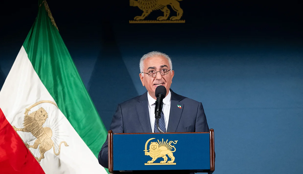 شاهزاده رضا پهلوی در پیام تازه خود با تأکید بر امید و همبستگی، تلاش جمهوری اسلامی برای گسترش یأس را یادآور شد و مردم را به تمرکز بر هدف اصلی فراخواند.