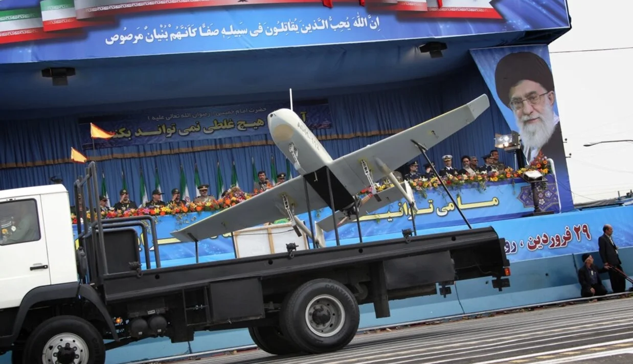ایران پس از خامنهای با چه چالشهایی روبهروست؟ از نقش ارتش و نیروهای امنیتی تا احتمال دولت انتقالی و جایگاه رضا پهلوی در آینده سیاسی ایران.