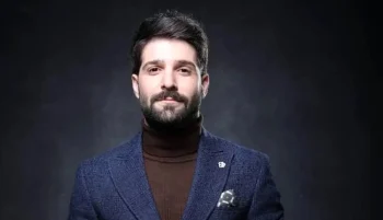 حمید هیراد، خواننده، ترانهسرا و آهنگساز ایرانی، پس از چندین سال مبارزه با بیماری سرطان، روز پنجشنبه ۲۱ اسفند در تهران درگذشت.