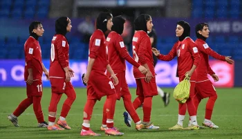 دونالد ترامپ از نخست وزیر استرالیا خواست تا اعضای تیم ملی فوتبال زنان ایران را به عنوان پناهنده در استرالیا بپذیرد، اگر کانبرا از این کار سر باز زند، ایالات متحده به این ورزشکاران پناهندگی خواهد داد.