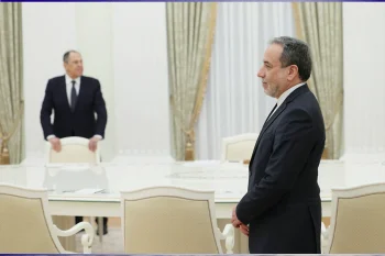 عباس عراقچی، وزیر امور خارجه جمهوری اسلامی، بامداد امروز دوشنبه برای انجام سفری رسمی وارد شهر سن‌پترزبورگ در روسیه شد.