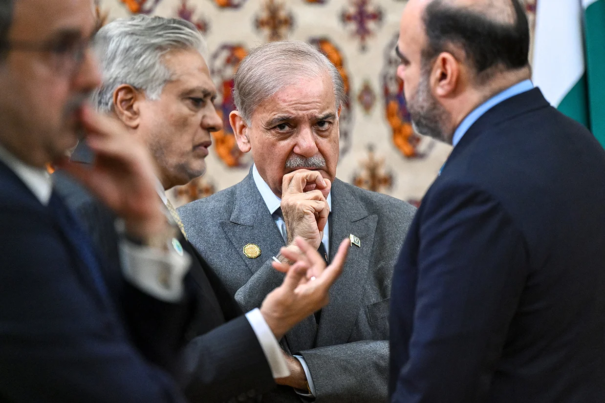 شهباز شریف، نخست وزیر پاکستان اعلام کرد که آتشبس میان آمریکا و ایران همچنان برقرار است و تلاشها برای برطرف کردن اختلافات حلنشده در مذاکرات ادامه دارد.
