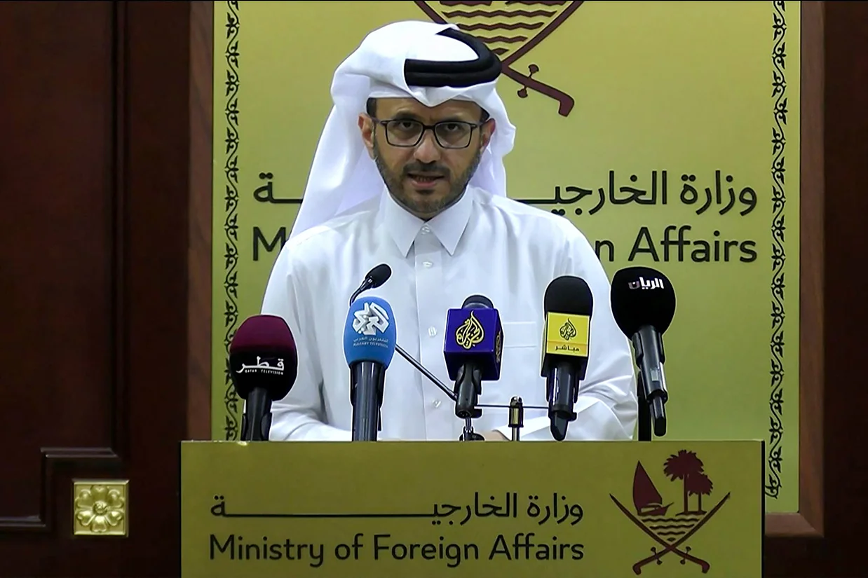 دولت قطر گزارشهایی مبنی بر پیشنهاد ۱۲ میلیارد دلار به جمهوری اسلامی برای تسهیل توافق میان تهران و واشنگتن را تکذیب کرد و آن را تلاش برای تخریب روند دیپلماتیک دانست.