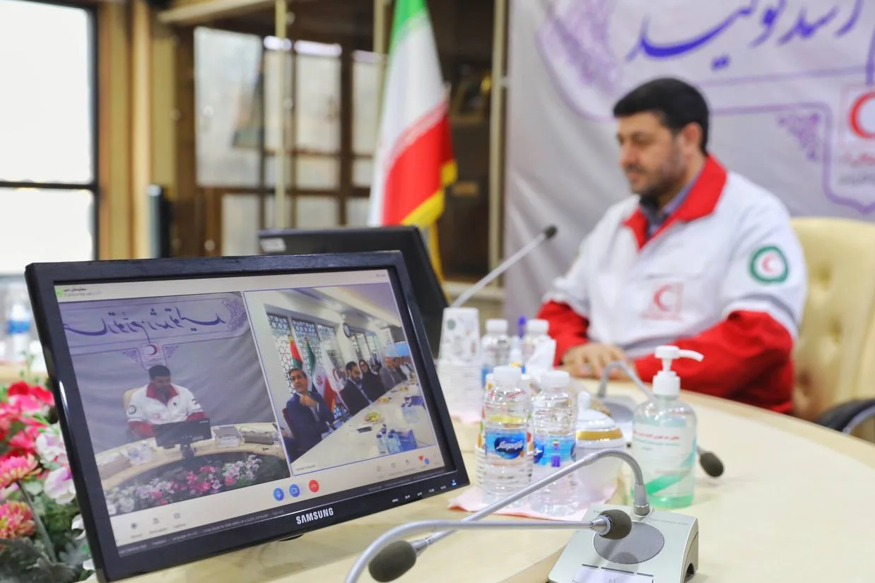 خبرگزاری ایلنا گزارش داده است که جمعیت هلالاحمر جمهوری اسلامی در حال پیگیری حقوقی و بینالمللی نسبت به اقدام ابوظبی در نحوه تعطیلی بیمارستان جمهوری اسلامی در امارات متحده عربی است.