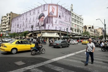 خبرگزاری رویترز به نقل از یک منبع ارشد جمهوری اسلامی نوشت که تهران با انتقال ذخایر اورانیوم با غنای بالا به خارج از کشور موافقت نکرده است.