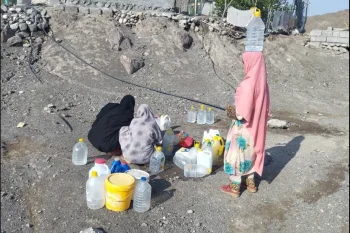 بحران کم‌آبی در سیستان و بلوچستان وارد مرحله نگران‌کننده‌ای شده و به گفته نماینده زاهدان در مجلس، برخی مناطق این شهر بین ۲۴ تا ۴۸ ساعت با قطعی آب روبه‌رو هستند.