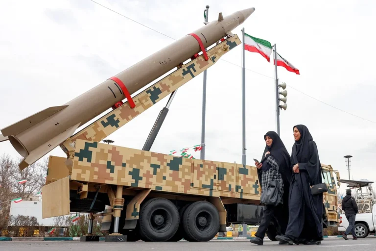 آمریکا شبکه‌هایی در چین، هنگ‌کنگ و بلاروس را به اتهام کمک برای تأمین تسلیحات جمهوری اسلامی تحریم کرد