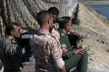 گاردین در گزارشی نوشت که اروپا در حال بررسی پیشنهادهایی است که ممکن است دریافت هزینههای ناوبری در تنگه هرمز را مجاز کند.