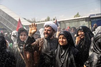 امین حسین رحیمی، وزیر دادگستری جمهوری اسلامی گفت که مردم میتوانند به دلیل تحمل «آسیب روحی ناشی از فقدان رهبر» و سایر کشتهشدگان به مجامع بینالمللی و مراجع داخلی شکایت کنند.