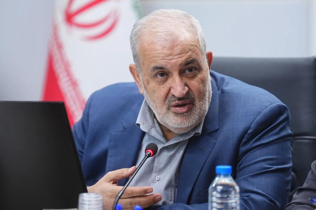 وزیر نیروی جمهوری اسلامی از آماده‌باش کامل صنعت آب و برق برای برگزاری مراسم تشییع علی خامنه‌ای و بسیج هزاران نیروی عملیاتی خبر داد.