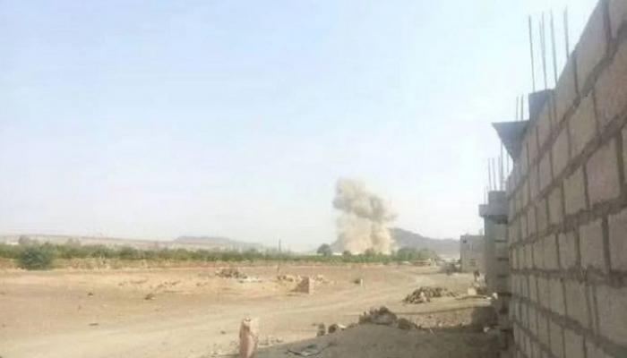 حمله حوثی‌ها به یک اردوگاه نظامی در یمن دو کشته و ۱۵ زخمی بر جای گذاشت 