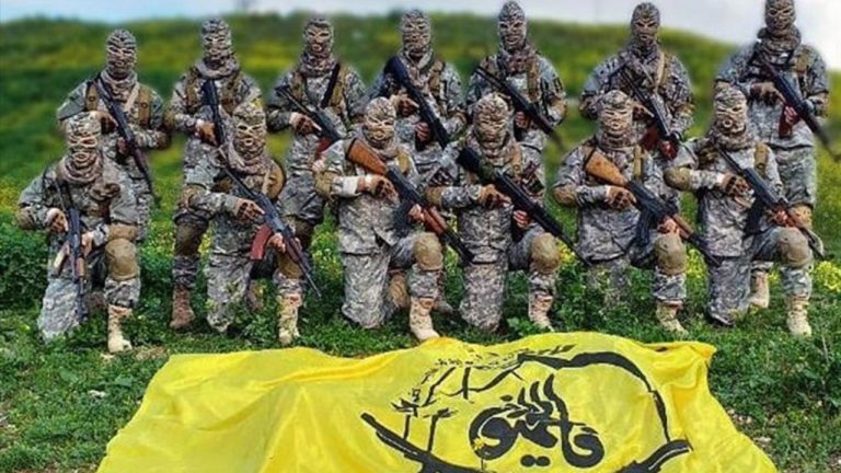 افغانستان اینترنشنال:‌ یک فرمانده فاطمیون برای پیوستن به جبهه مخالف طالبان اعلام آمادگی کرد