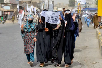 نهاد زنان سازمان ملل متحد اعلام کرد نیمی از زنان افغانستان در پی محدودیتهای اعمالشده از سوی طالبان نمیتوانند از خانه خارج شوند و ماهی یک یا دوبار قادر به خروج از خانه هستند.