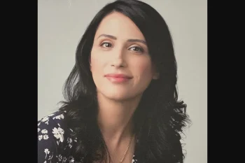 مریم طهماسبی، همسر عیسی هاشمی، فرزند معصومه ابتکار، پس از بیش از چهار ماه بازداشت در آمریکا در نامهای که در مجله نیشن منتشر شده، از شرایط خود و خانوادهاش در بازداشتگاه اداره مهاجرت و گمرک آمریکا (آیس) نوشته است.