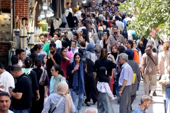 عضو کمیسیون اقتصادی مجلس با انتقاد از سیاستهای اقتصادی دولت پزشکیان گفته است حذف ارز ۲۸ هزار و ۵۰۰ تومانی و افزایش نرخ ارز، ماهانه بیش از پنج میلیون تومان از قدرت خرید هر ایرانی کم میکند.