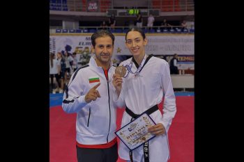 کیمیا علیزاده، تکواندوکار ایرانی عضو تیم ملی بلغارستان، در بازیهای چندگانه اروپا ۲۰۲۶ در شهر نیش صربستان، مدال برنز این رقابتها را به دست آورد.