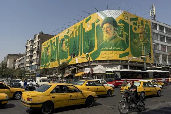 رویترز گزارش داد حزبالله با دریافت دهها میلیون دلار کمک مالی از جمهوری اسلامی، در حال بازسازی توان نظامی و آماده شدن برای احتمال ازسرگیری جنگ با اسرائیل بوده است.