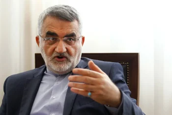 یک عضو کمیسیون امنیت ملی و سیاست خارجی مجلس از انتقال پیشنهادهای جدید آمریکا به جمهوری اسلامی از طریق قطر خبر داد و گفت هنوز از جزئیات این پیشنهادها اطلاعی ندارد.