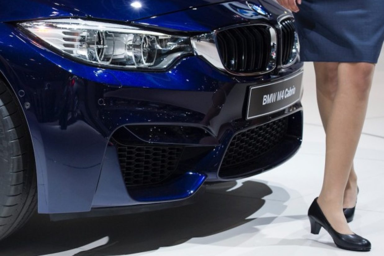 خودروی BMW M4 مدل ۲۰۱۵ در نمایشگاه خودروی لایپزیک آلمان- ۳۰ مِی ۲۰۱۴ (Jens Schlueter/Getty Images)