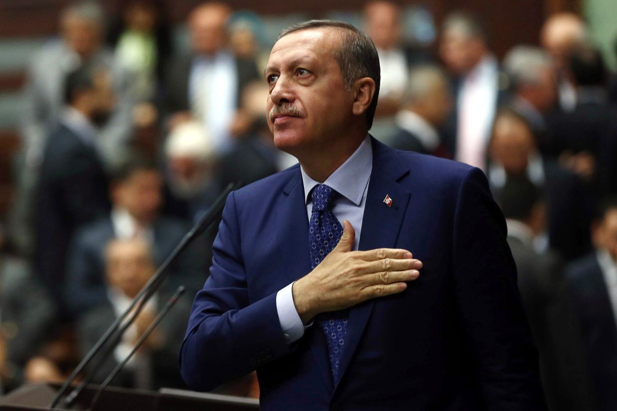 اردوغان نخست وزیر ترکیه در نشست پارلمان ترکیه، ۱۸ فوریه ۲۰۱۴، آنکارا (ADEM ALTAN/AFP/Getty Images)