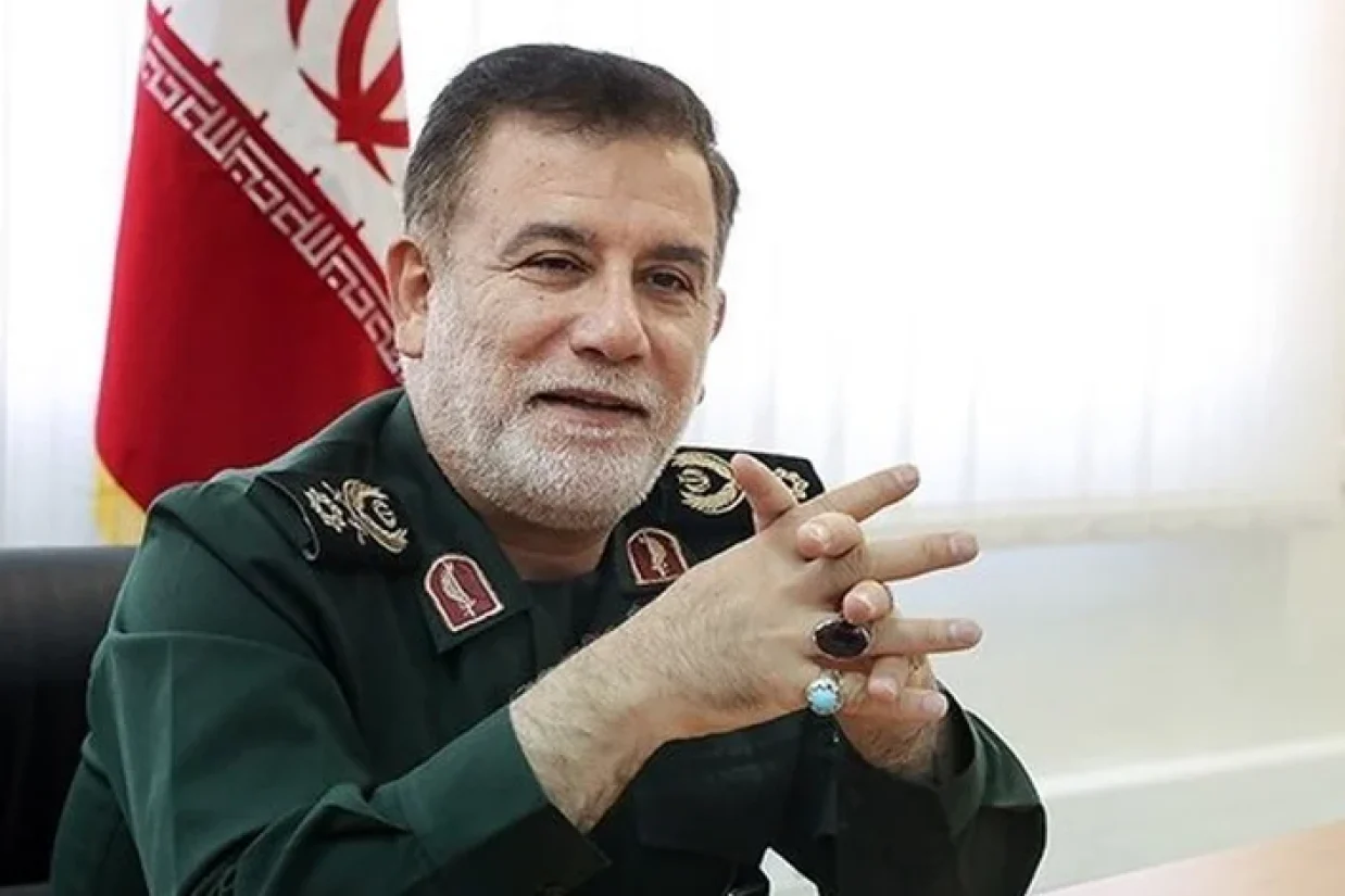 تعدادی از رسانه‌های داخلی ایران از کشته شدن عباس نیل‌فروشان، معاون عملیاتی سپاه در حمله اسرائیل به مقر حزب‎‌الله خبر داده‌اند.