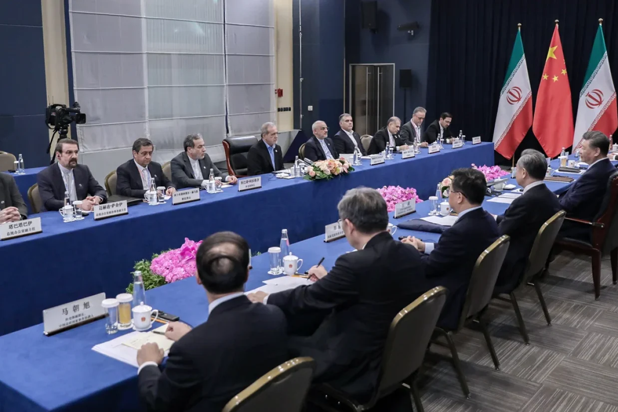 سرمایه‌گذاری‌های چین در ایران در معرض خطر قرار گرفته‌اند. درگیری ایران و اسرائیل به منافع بلندمدت حزب کمونیست لطمه می‌زند.