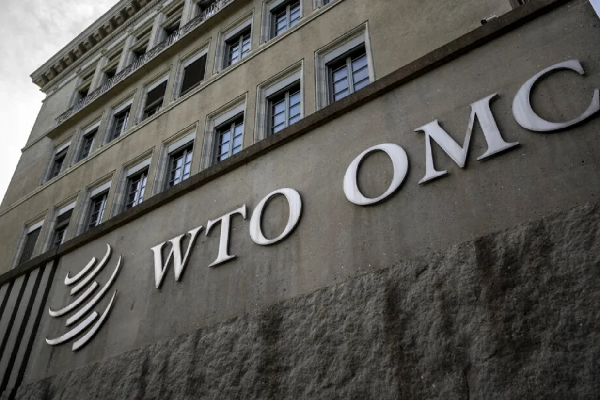 کاخ سفید نام سازمان تجارت جهانی (WTO) را از فهرست کاهش ۴.۹ میلیارد دلاری کمک‌های خارجی که جمعه گذشته اعلام کرده بود، حذف کرد