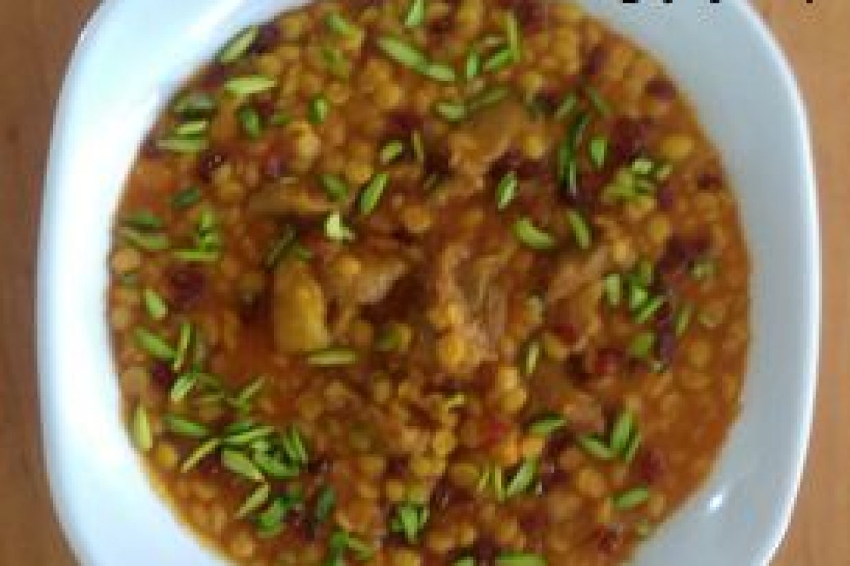 قیمه زرشک غذایی محلی از کردستان (اپ