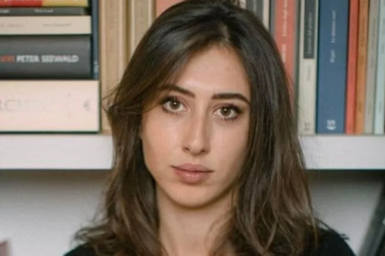 نخست وزیر ایتالیا از آزادی چیچیلیا سالا، خبرنگار ایتالیایی و بازگشت او به خانه بعد از ۲۰ روز حبس در ایران خبر داد.