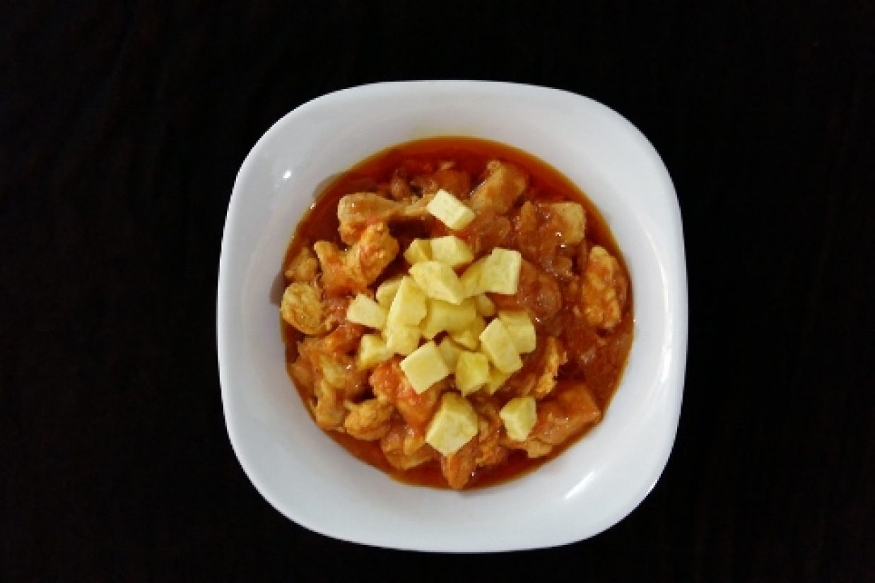 خورشت کاری با مرغ