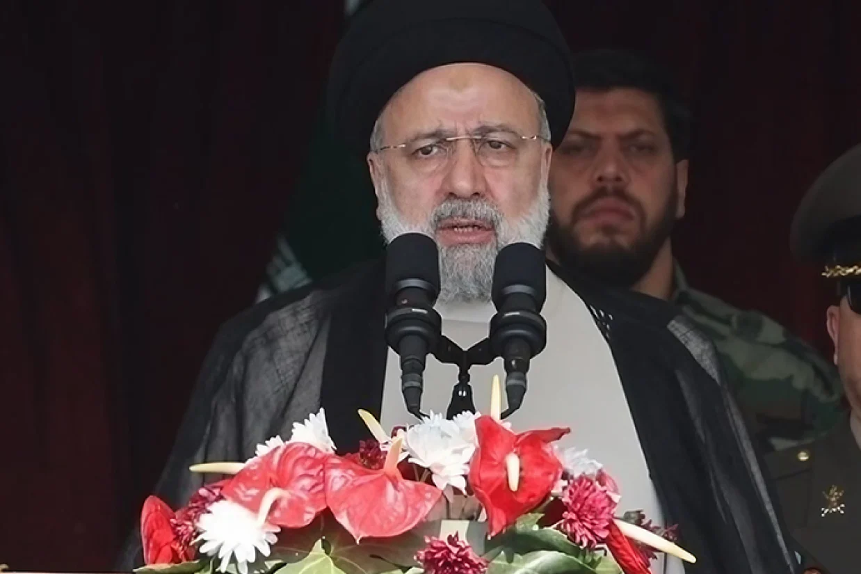 ابراهیم رئیسی گفت که قرار نبود که جمهوری اسلامی اقدام گسترده‌تری علیه اسرائیل انجام دهد. او حمله موشکی جمهوری اسلامی به اسرائیل را «اقدامی محدود و تنبیهی»‌ خواند.