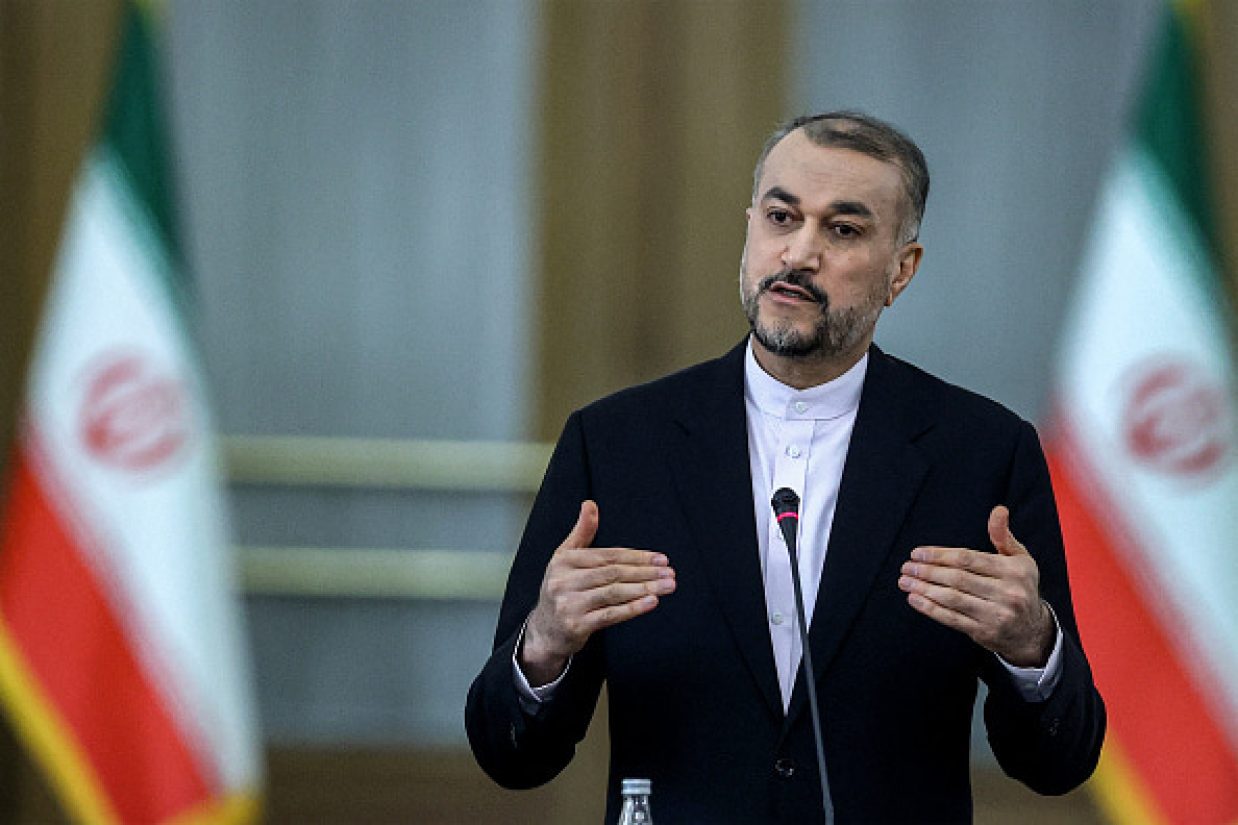 (ATTA KENARE/AFP via Getty Images)
امیرعبداللهیان ( وزیر امور خارجهٔ جمهوری اسلامی)