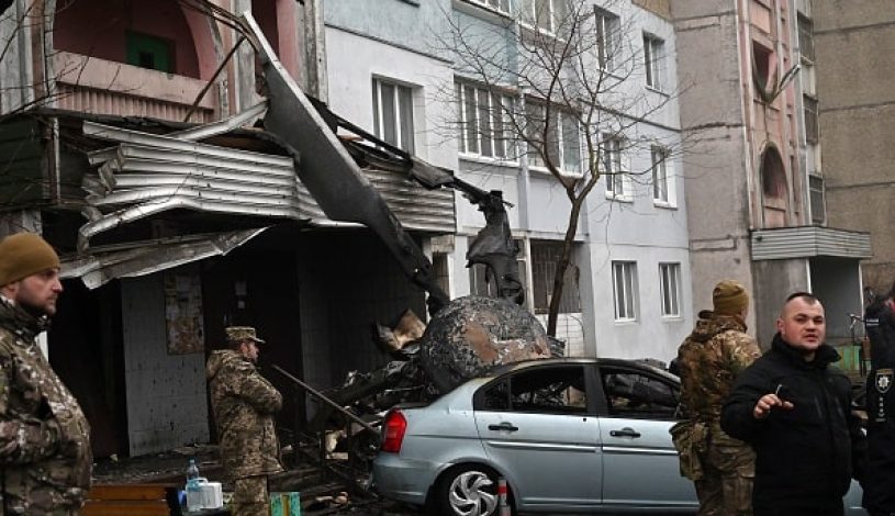 (SERGEI SUPINSKY/AFP via Getty Images)سقوط بالگرد وزیر کشور اوکراین