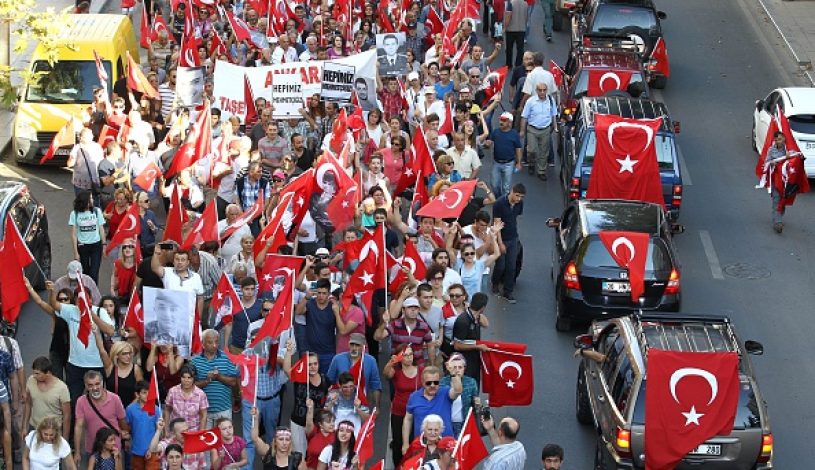 تظاهرات مردم در ترکیه در اعتراض به حملات گروه های تروریستی و پ‌‌‏ک‌‌‏ک، ۳۰ اوت ۲۰۱۵