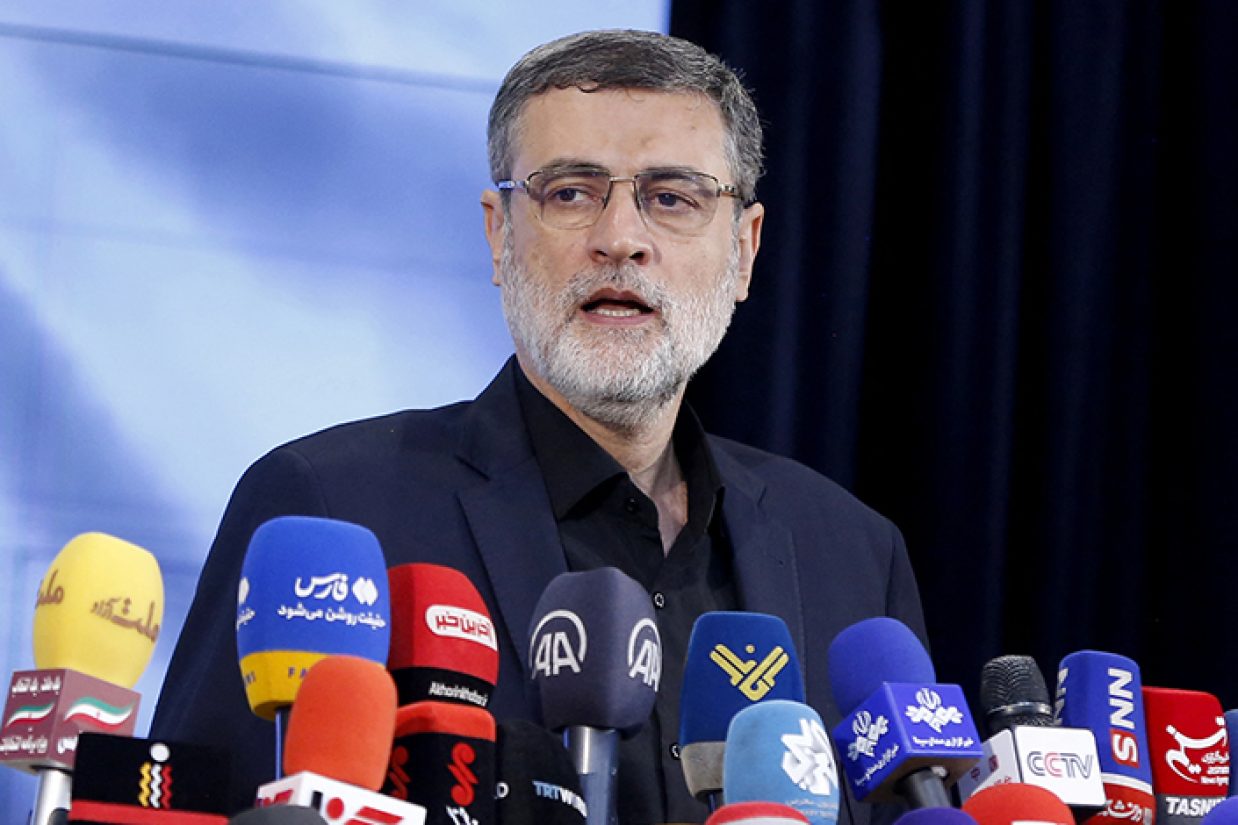 امیرحسین قاضی‌زاده هاشمی، اعلام کرد که از نامزدی انتخابات ریاست‌جمهوری انصراف داده است.